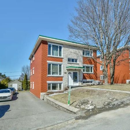 5 1/2 Fleurimont - Photo 3