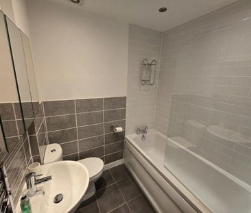 1 bedroom flat to rent - Photo 4