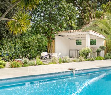 Maison à louer Mougins, Cote d'Azur, France13 500 EUR / Mois - Photo 1