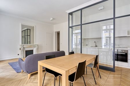 Appartement à louer à Paris 8Ème - Photo 4