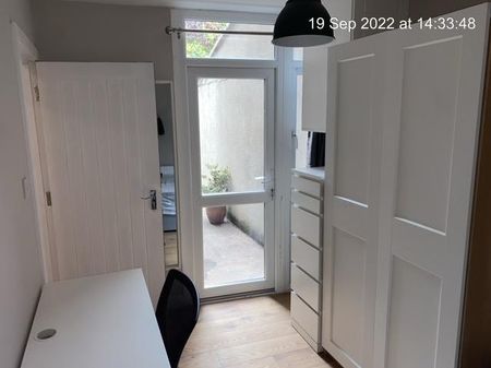 Alma Road Avenue, Bristol - Photo 2