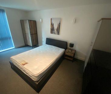 2 bedroom flat to rent - Photo 5