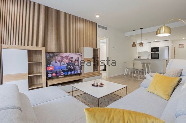 Alquiler de piso en Calle Quevedo, 9 - Photo 1