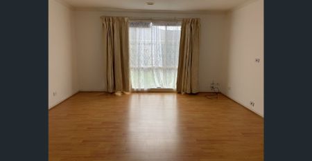 Spacious 4-Bedroom Family Home in Prime Berwick Location - Photo 5