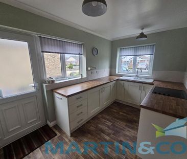 2 bedroom detached bungalow to rent - Photo 4