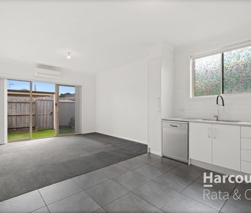 Perfectly Presented Home in a Convenient Location - Photo 1