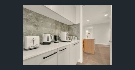 Tranquil stylish home in a quiet position - Photo 4