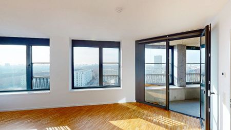 SPRING TOWER: Exklusives 3-Zimmer-Penthouse mit zwei Loggien und Luxus-Feeling - Photo 2
