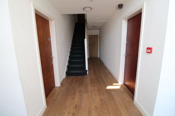 Flat , - Moor Lane, Preston - Photo 1