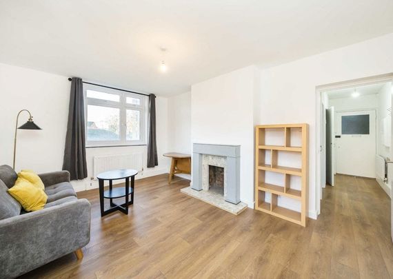 Deeside Road, SW17 0PH, London - Photo 1