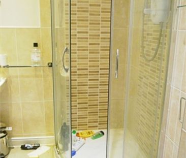 7 Bedroom Shared House - Photo 1