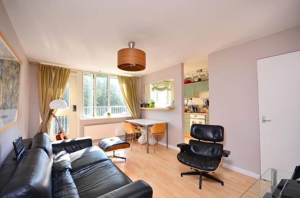 1 bedroom flat to rent - Photo 1