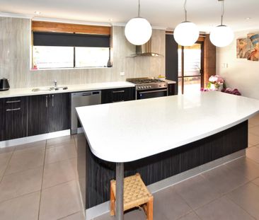 4 Bedroom Property in Desirable Hillside Gardens - Photo 4