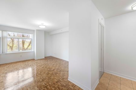 For Lease - 1407 Dupont Street Unit# 309, Toronto, Ontario - Photo 5