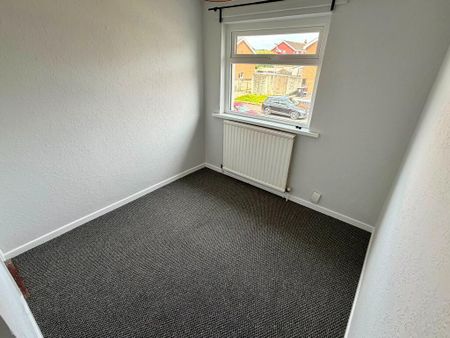 89 Uppertown Drive, Newtownabbey, BT36 6NT - Photo 3