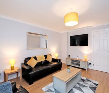 16 Picardy Court, AB10 1UG, Aberdeen - Photo 2