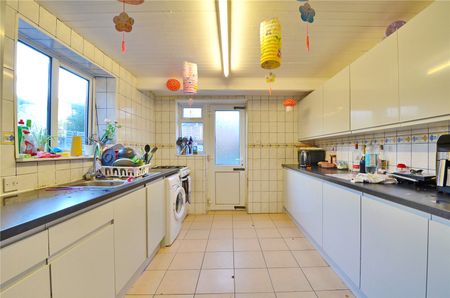 Gloucester Road, Horfield - Photo 4