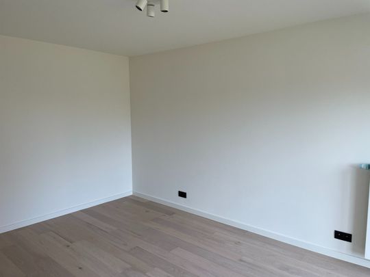 Appartement te huur in Zwijnaarde - Photo 1
