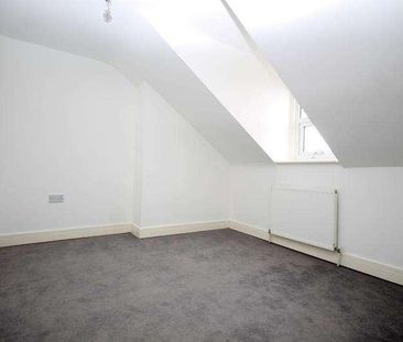 West Avenue, Clacton-on-sea, CO15 - Photo 2