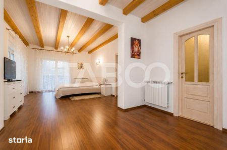 Penthouse 4 camere de inchiriat in Sibiu zona Calea Dumbravii - Photo 2