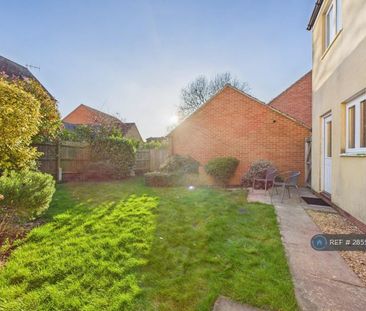 5 bedroom semi-detached house to rent - Photo 6