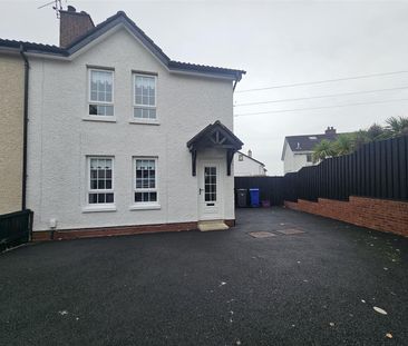 4 Glenfearna Gardens, - Photo 2