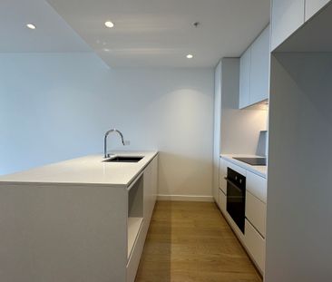 608/15 Stonepine Drive, Moonee Ponds - Photo 6