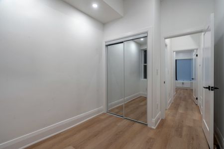 For Lease - 2555 Dundas Street Unit# Main Floor, Toronto, Ontario - Photo 2