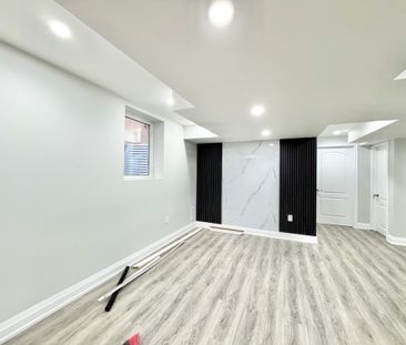 For Lease - 299 Fleetwood Drive, Oshawa, Ontario - Photo 4