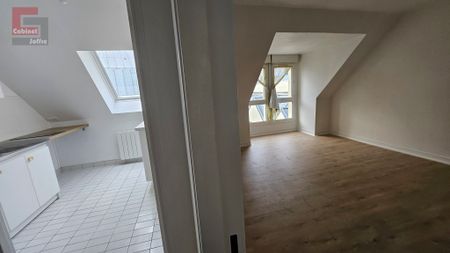 Location Appartement 2 pièces 47m² FONTAINEBLEAU 77300 - Photo 4