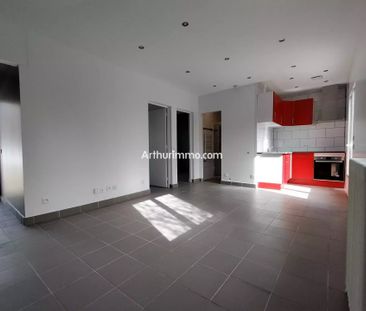 Location Maison 3 pièces 42 m2 à Sucy-en-Brie - Photo 2