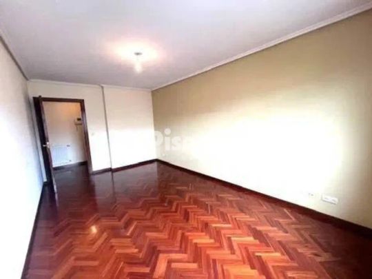 Piso en alquiler en Elviña-Barrio Flores-Matogrande-Someso - Foto 1