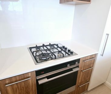 706/33 East Street Granville - Photo 1