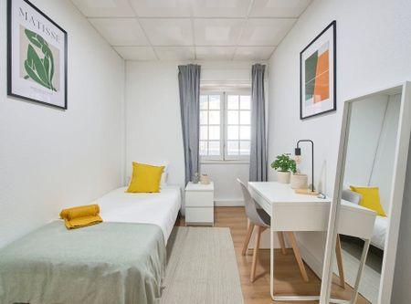 Rua Alexandre Herculano, Lisbon, Lisbon 1150-005 - Photo 2