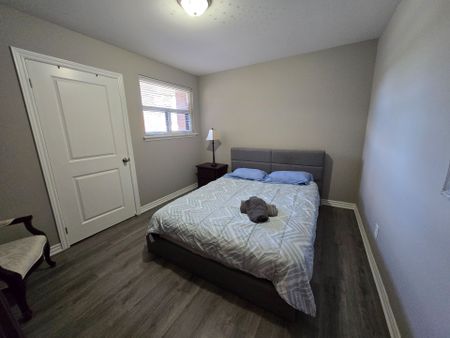 For Lease - 18 Elrose Road Unit# A, Brampton, Ontario - Photo 2