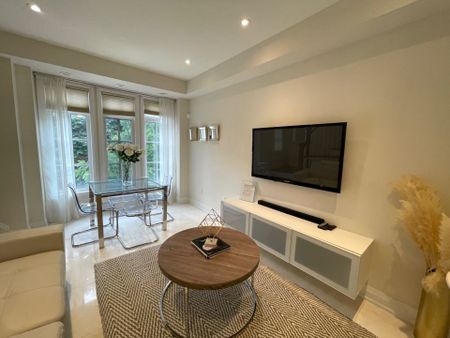 For Lease - 3077 Cawthra Road Unit# 12, Mississauga, Ontario - Photo 2