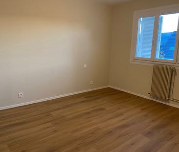 Location Maison 4 pièces 89m² BIHOREL 76420 - Photo 3