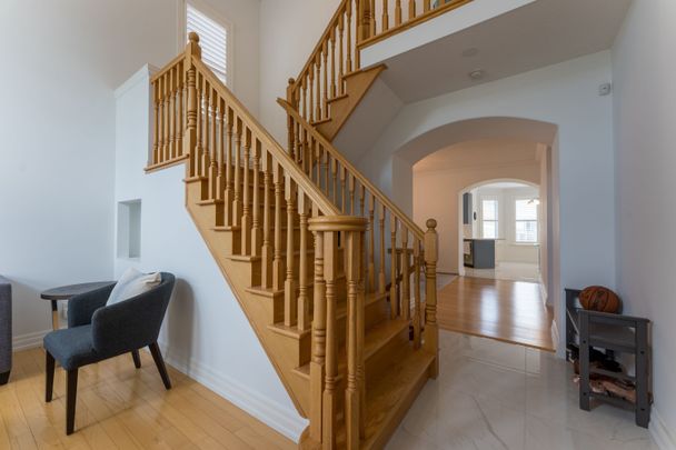 For Lease - 25 Ocean Avenue, Vaughan, Ontario - Photo 1