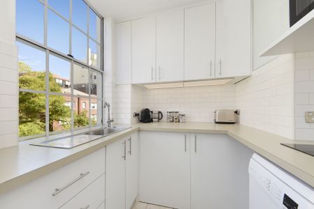 Spacious & Light-Filled 1-Bedroom Apartment - Offered Furnished - Photo 2