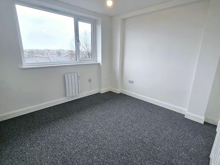 Seaforth Court, Victoria Drive, Eastbourne | One-Bedroom Flat - Photo 2