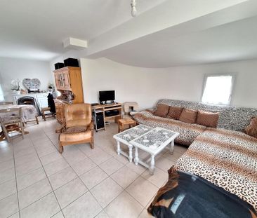 Location Maison 4 pièces 81m² ST MATHURIN 85150 - Photo 3