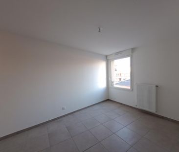 Location Appartement 1 pièce 28m² THONON LES BAINS 74200 - Photo 3
