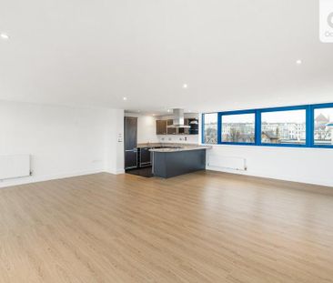 3 bedroom flat to rent - Photo 1