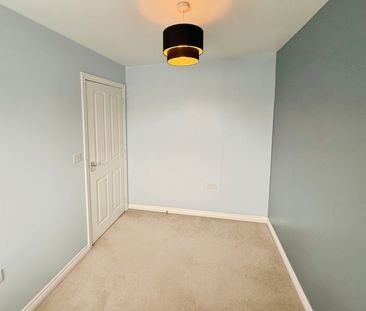 4 bedroom mid-terrace to rent Damselfly Road, Northampton, NN4 9ET - Photo 4