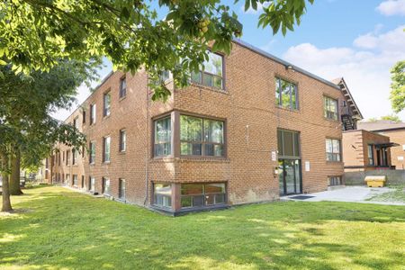Albert Apartments - Photo 2