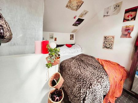 4 bedroom terraced house to rent - Photo 5