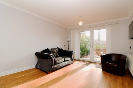 1Bedrooms, 1Bathrooms - Photo 2