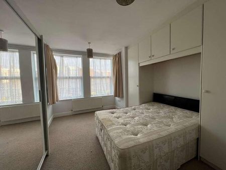 Brownlow Road, Bounds Green, N11 - Photo 4