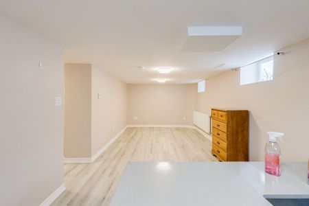 For Lease - 49 Arlington Boulevard, Kitchener, Ontario - Photo 4