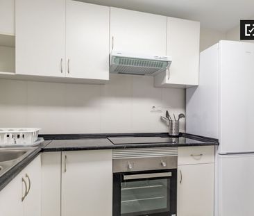 valencia, Valencian Community 46004 - Photo 6